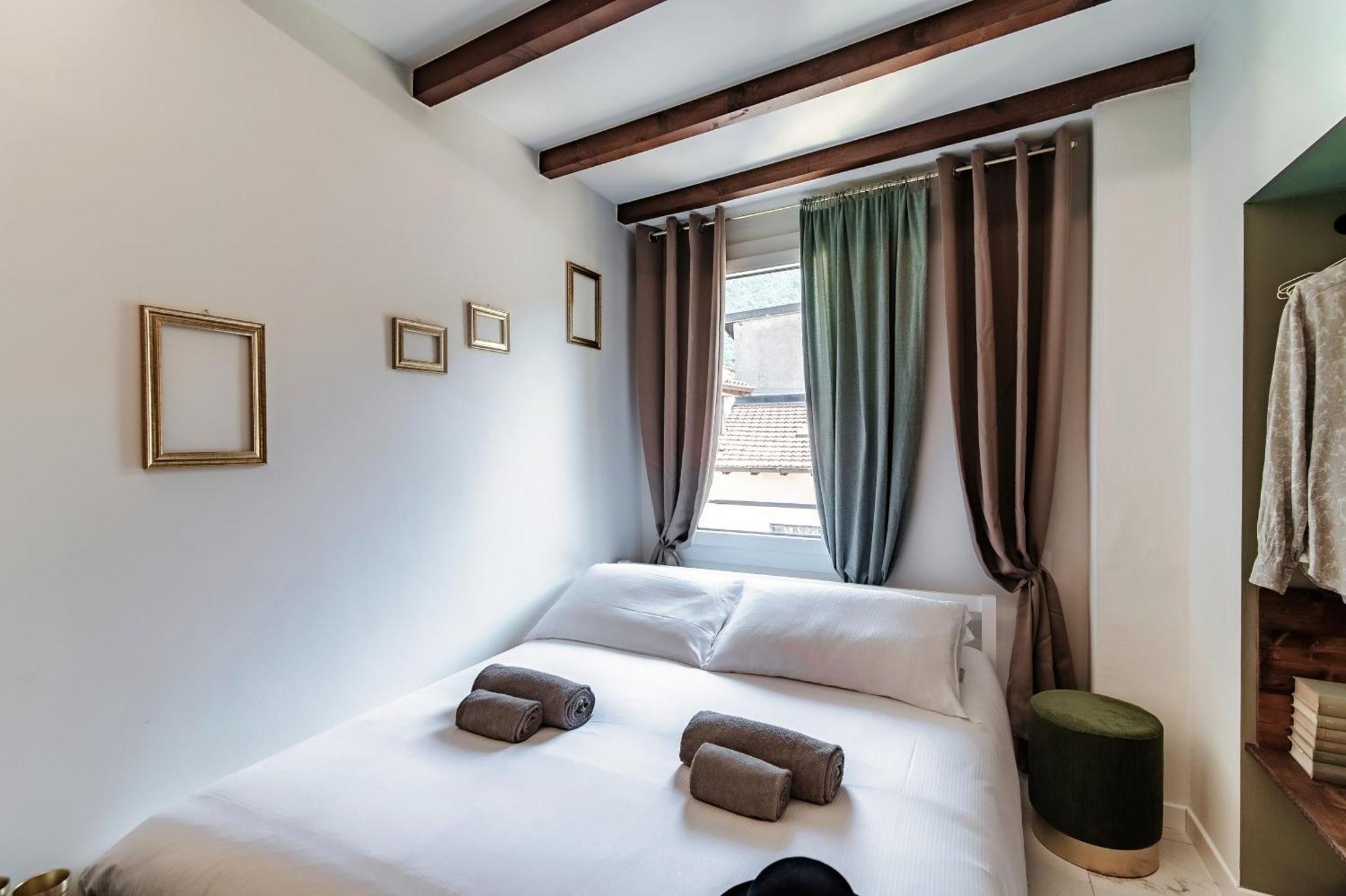 Sahara & Amazzonia Luxury Rooms- The House Of Travelers Como Bagian luar foto